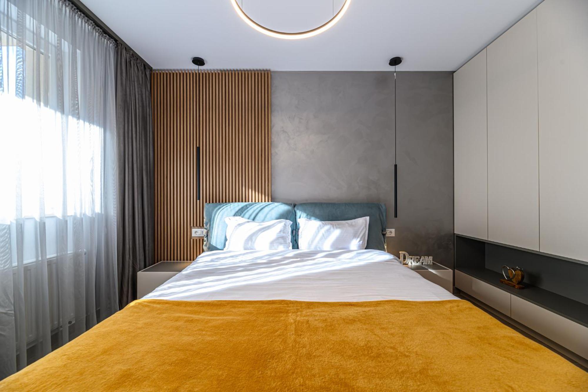 Jad - Urban Plaza - Luxury 3 Rooms & 2 Rooms Apartments Брашов Екстериор снимка